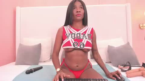 Nicolle  online show from July 2026 03:10:01 AM