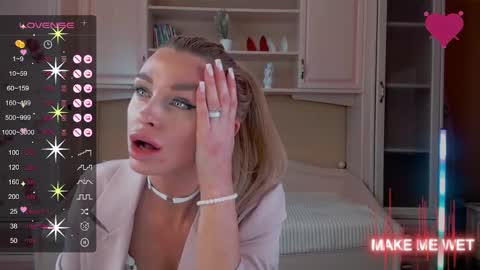 Snapshot of barbie_kiss1 chatting on February 2025 04:03:02 AM barbie online show from February 2025 04:03:02 AM