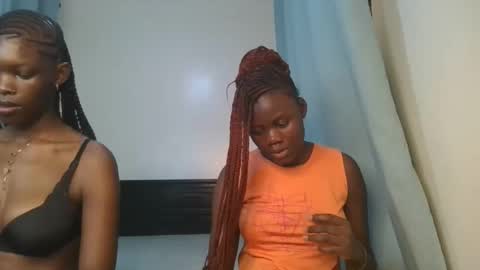 queen online show from December 2025 10:44:02 AM