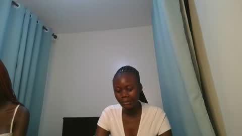 queen online show from March 2026 02:15:01 AM