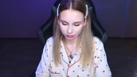 Eva online show from March 2025 10:21:01 PM