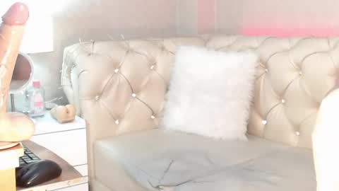 Snapshot of barbiefox_ chatting on February 2025 10:28:01 PM barbiefox_ online show from February 2025 10:28:01 PM