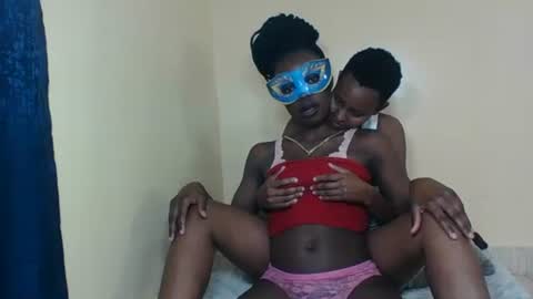 barbies_girles online show from October 2025 12:17:01 PM