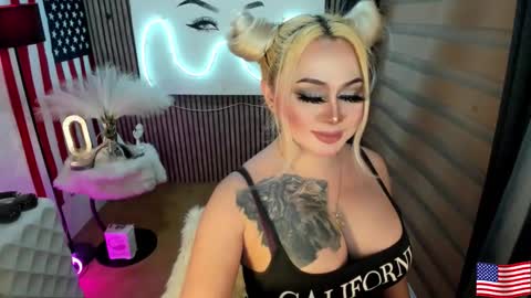 Miss Alexa Fields  online show from September 2025 10:57:01 PM