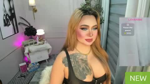 Miss Alexa Fields  online show from July 2026 01:04:02 AM