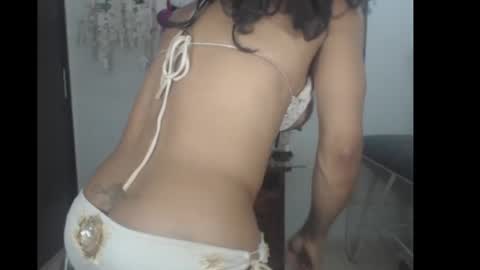 Snapshot of bardotbigcocktsx chatting on February 2025 01:04:01 AM bardotbigcocktsx online show from February 2025 01:04:01 AM