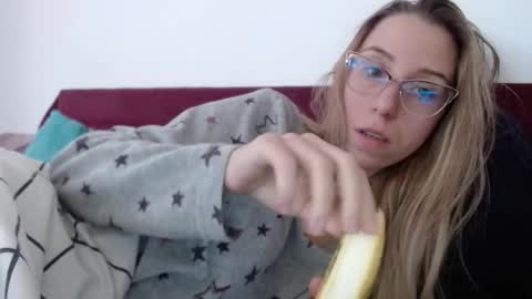 Lena online show from March 2026 08:22:02 AM