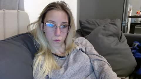 Lena online show from May 2026 05:23:02 PM