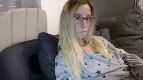 Lena online show from May 2026 05:30:02 PM