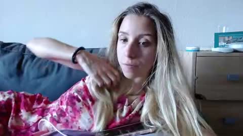 Lena online show from June 2026 07:11:01 AM
