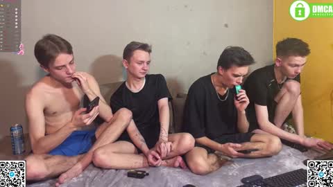 Snapshot of barney_kevin chatting on January 2025 08:28:01 PM Fansly Barney and Kevin T online show from January 2025 08:28:01 PM