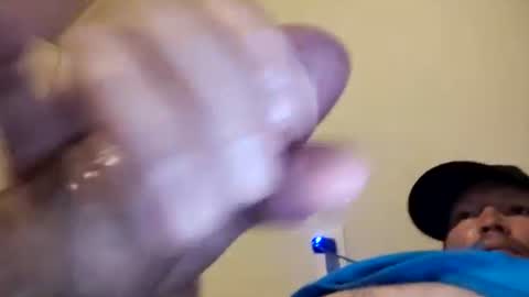 Snapshot of barniemay1 chatting on October 2025 07:54:02 AM barniemay1 online show from October 2025 07:54:02 AM