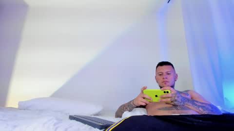 Bruce  online show from February 2025 07:07:02 AM