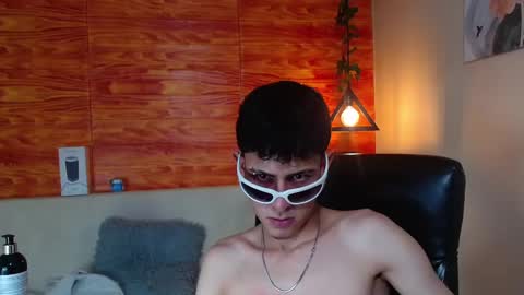 Snapshot of bastiaan_28 chatting on February 2025 05:47:02 AM Bastian online show from February 2025 05:47:02 AM