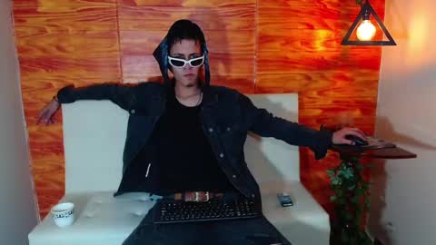 Snapshot of bastiaan_28 chatting on March 2025 03:40:01 AM Bastian online show from March 2025 03:40:01 AM