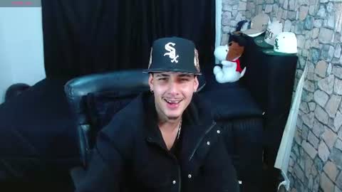 Snapshot of bastiaan_28 chatting on August 2026 10:19:01 PM Bastian online show from August 2026 10:19:01 PM