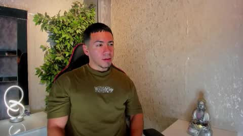 Bastian Independent Model online show from January 2026 02:31:01 PM