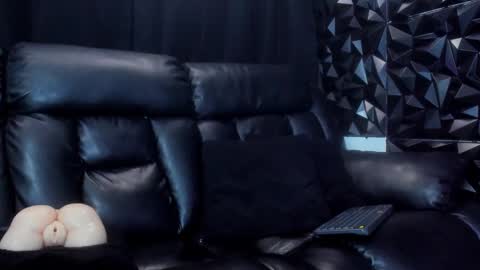 bastian online show from March 2025 05:46:01 PM