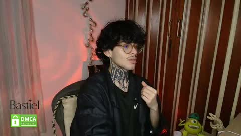 Snapshot of bastiel_ chatting on September 2025 05:00:01 AM Bastiel online show from September 2025 05:00:01 AM