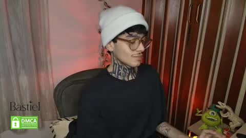Snapshot of bastiel_ chatting on October 2025 02:48:02 AM Bastiel online show from October 2025 02:48:02 AM