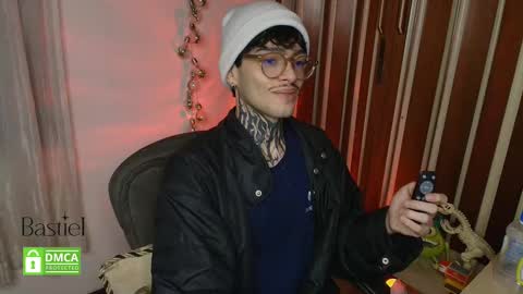 Snapshot of bastiel_ chatting on October 2025 01:41:02 AM Bastiel online show from October 2025 01:41:02 AM