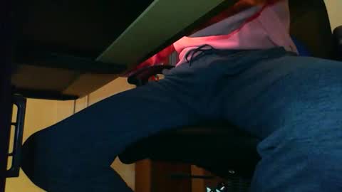 BateBro13 online show from February 2026 02:23:01 PM