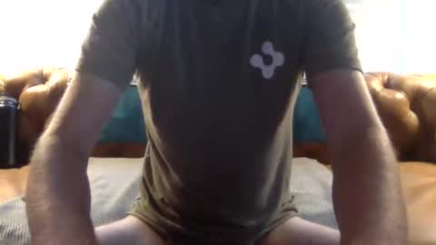 Snapshot of batebrosouth chatting on October 2025 01:19:01 PM BateBroSouth online show from October 2025 01:19:01 PM