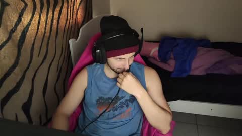 Snapshot of baxxline chatting on March 2025 08:32:01 PM Baxxline online show from March 2025 08:32:01 PM