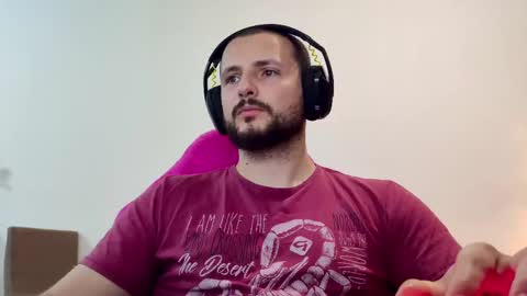 Snapshot of baxxline chatting on November 2025 11:03:01 PM Baxxline online show from November 2025 11:03:01 PM