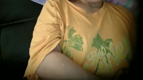 bbbaby03 online show from April 2026 12:02:02 AM