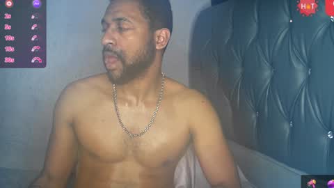 Snapshot of bbcblackhot33 chatting on January 2025 03:23:02 AM john online show from January 2025 03:23:02 AM