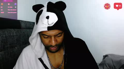 Snapshot of bbcblackhot33 chatting on February 2025 05:58:01 AM john online show from February 2025 05:58:01 AM