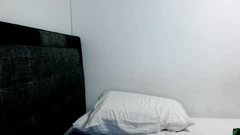 Snapshot of bbcblackhot33 chatting on March 2025 02:04:01 AM john online show from March 2025 02:04:01 AM