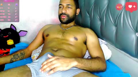 Snapshot of bbcblackhot33 chatting on March 2025 02:52:01 AM john online show from March 2025 02:52:01 AM