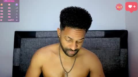 Snapshot of bbcblackhot33 chatting on October 2025 03:40:01 AM john online show from October 2025 03:40:01 AM