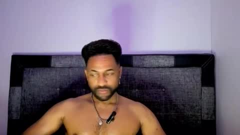 john online show from November 2025 04:35:01 AM