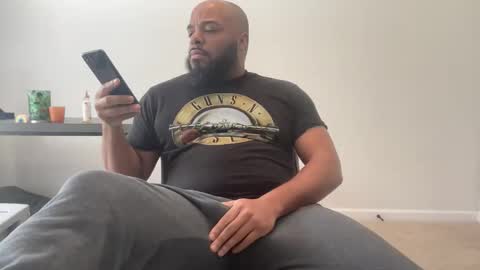 Zaddy online show from November 2025 05:14:01 PM