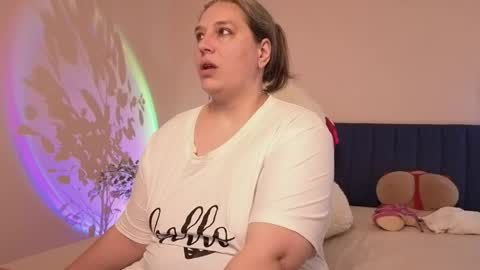 Snapshot of bbw_goddes chatting on May 2026 02:56:02 PM Love online show from May 2026 02:56:02 PM