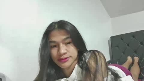 SEXY TRIO online show from June 2026 06:21:01 PM