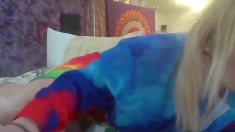 bdeunltd online show from April 2026 10:04:01 PM