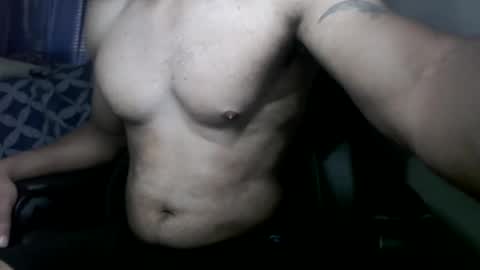 Snapshot of bdotdiddy chatting on January 2025 03:31:02 PM Redd uncut bbc online show from January 2025 03:31:02 PM