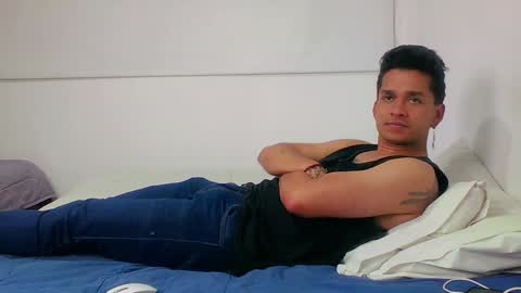 Sara  Juan online show from December 2024 01:28:02 AM