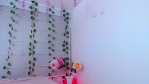 Sara  Juan online show from July 2026 03:48:01 AM