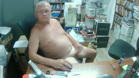 Guppy online show from January 2026 10:09:02 AM