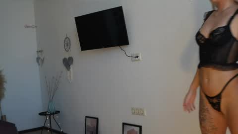 Snapshot of beanco_ chatting on May 2026 08:09:02 AM Chloe online show from May 2026 08:09:02 AM