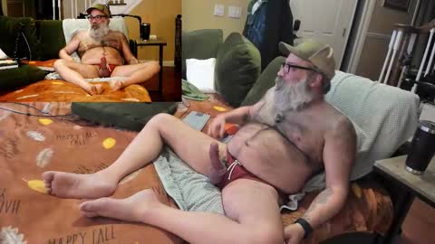 Snapshot of bear_in_mind chatting on March 2026 03:44:02 AM BareBear online show from March 2026 03:44:02 AM