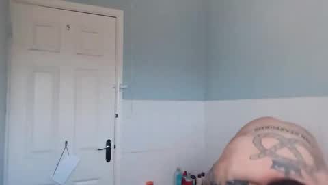 Snapshot of beardedtattedguy chatting on September 2025 03:14:01 PM beardedtattedguy online show from September 2025 03:14:01 PM