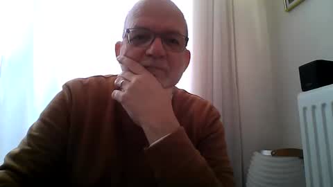 Snapshot of beardman916444 chatting on January 2025 12:44:02 PM Beardman online show from January 2025 12:44:02 PM