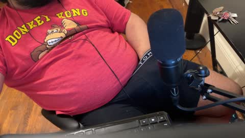 Snapshot of beardudeguy chatting on December 2024 06:20:02 PM beardudeguy online show from December 2024 06:20:02 PM