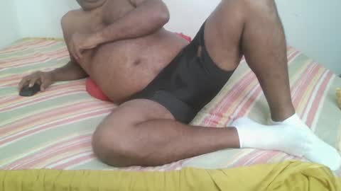 Snapshot of beargryzzly chatting on December 2024 05:20:02 AM Grizzly online show from December 2024 05:20:02 AM